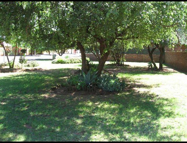 3 BEDROOM PROPERTY TO RENT IN CHROOM PARK